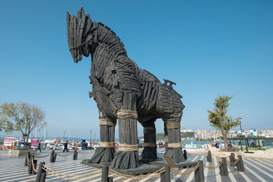 From Istanbul: 2-Day Tour to Gallipoli & Troy - Troy’s many layers, not just the wooden horse