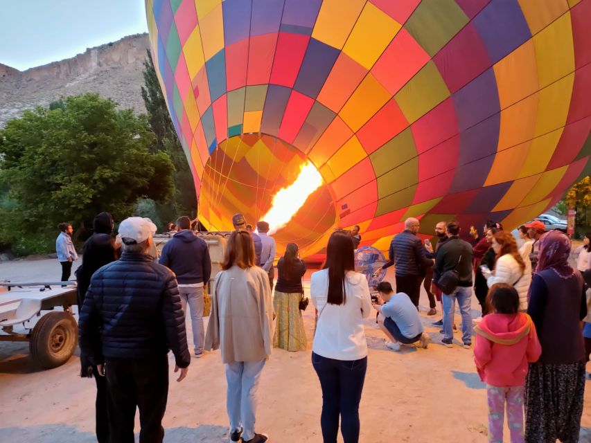 From Istanbul: 2-Day Trip to Cappadocia w/Balloon+Cave Hotel - Avanos, lunch, and the workshop stops