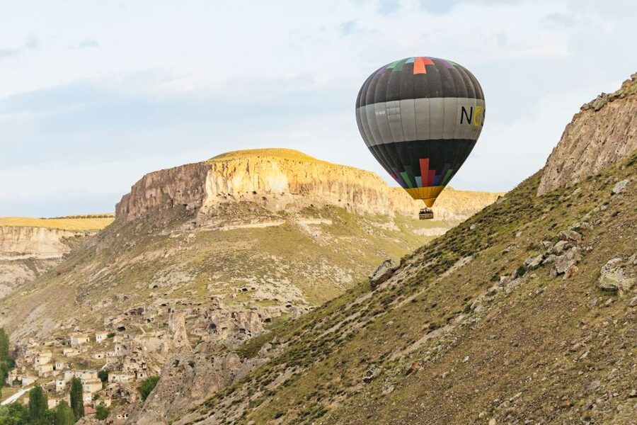 From Istanbul: 3-Day Cappadocia Tour with Balloon Ride - Key points to know before booking
