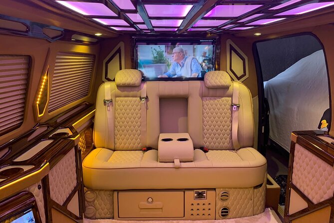 From Istanbul Airports to Hotels in Istanbul city - Meeting your driver after landing