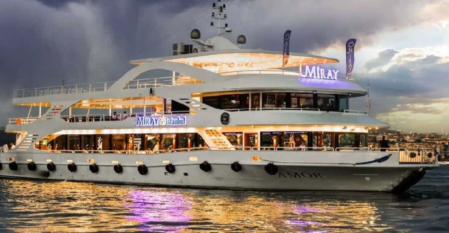 From Istanbul: Bosphorus Dinner Cruise Tavern & World Show - The waterfront sights from Europe to Asia