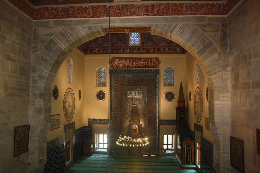 From Istanbul: Bursa and Mt. Uludağ Full-Day Tour - Riding the teleferik toward Mt. Uludağ