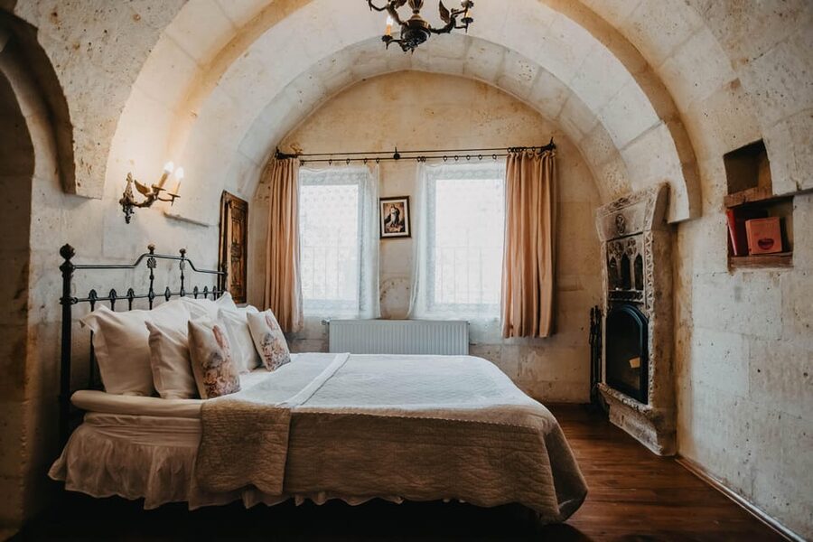 From Istanbul: Complete 3-Day Cappadocia Tour & Flights - The cave hotel and practical comfort