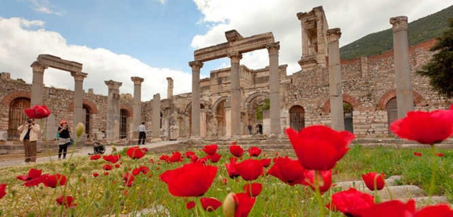 From Istanbul: Ephesus and House of Virgin Mary Day Trip - The House of Virgin Mary in the Solmissos Mountains