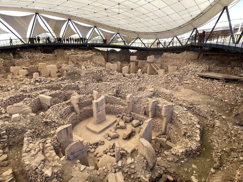 From Istanbul: Göbeklitepe and Harran Full-Day Tour - Bazaars, inns, and the old city walk