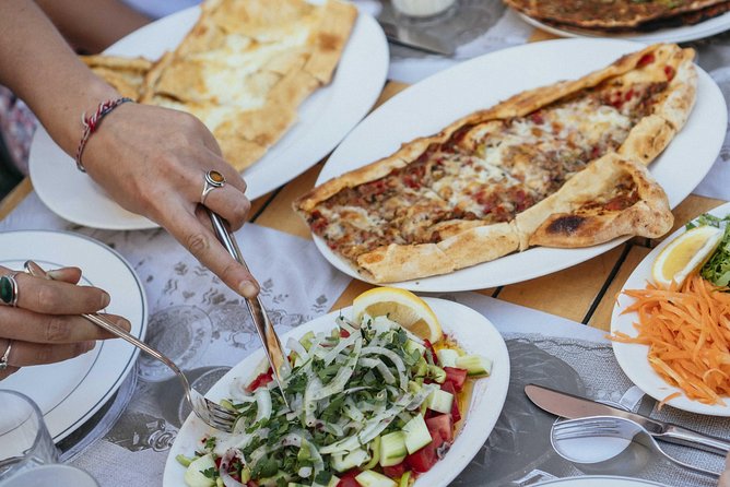 Full Coverage Istanbul Private City Tour - Food, drinks, and the small extras
