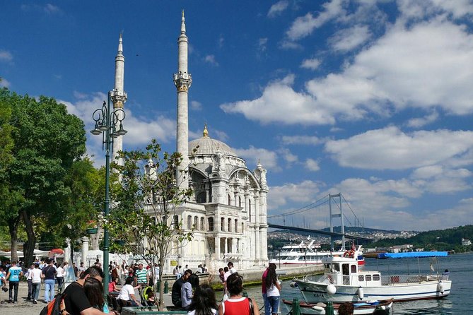 Full Day Cruise Tour in Bosphorus and Two Continents - Lunch and the practical side of the day