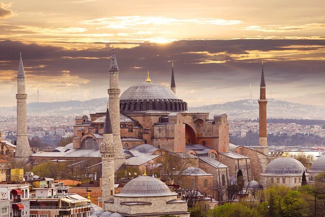 Full Day Istanbul Old City Tour With Expert Local Guide - Lunch at a local restaurant