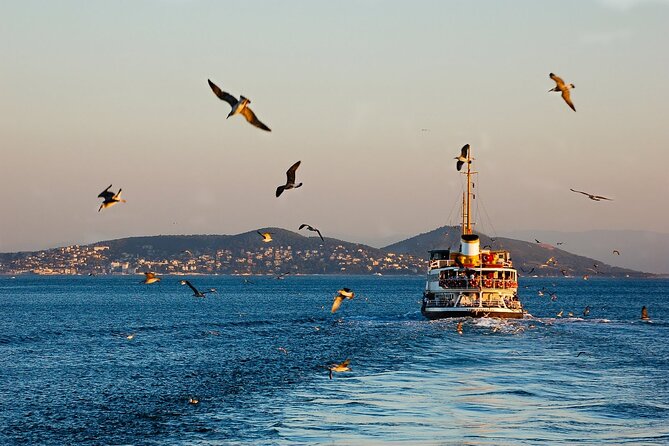 Full-Day Princes Island Tour with Lunch from Istanbul - How the group size changes the experience