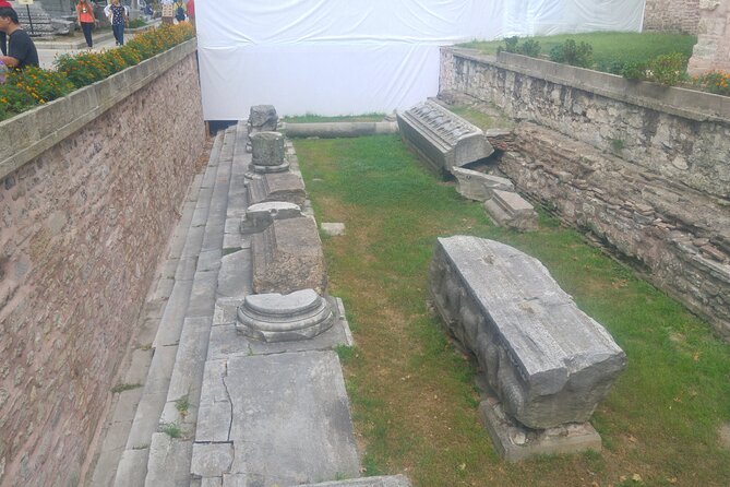 Full-Day Private Tour of Istanbul with Pick Up - The Hippodrome’s surviving markers