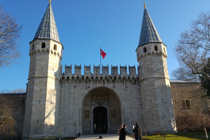 Full-Day Private Tour of Istanbul with Pick Up - The Blue Mosque and its six minarets