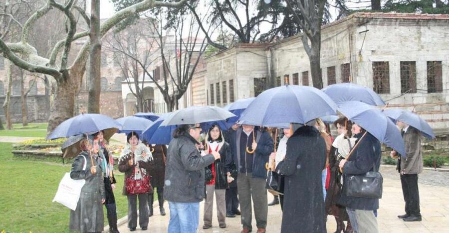 Full-Day Walking Tour of Istanbul's Old City - Lunch in Sultanahmet, with two hours to reset