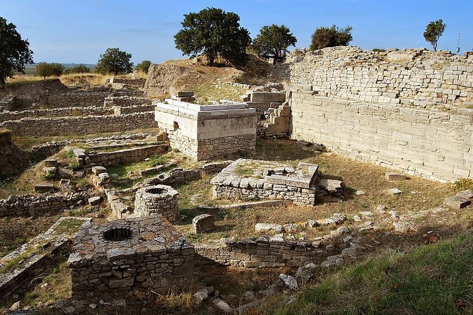 Gallipoli-Troy Tour from Istanbul for 2-Days and 1-Night - Day 2: Troy from ancient walls to later cities