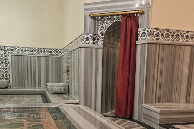 Gedikpasa Historical Turkish Bath Experience in Istanbul - What the setting feels like