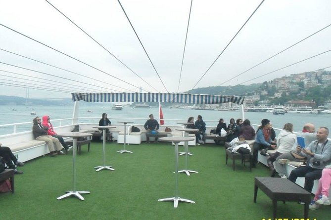 Golden Horn and Bosphorus Boat Tour in Istanbul - What is included, and what costs extra