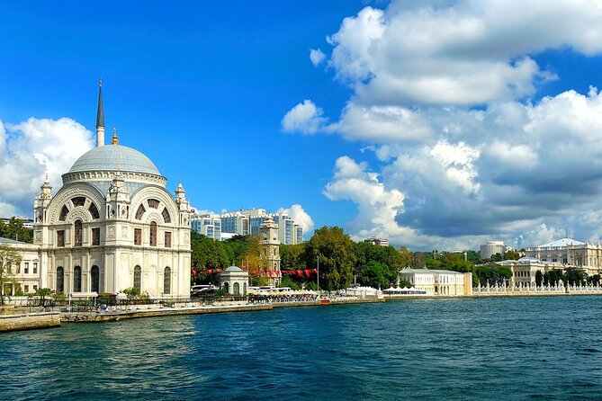 Guided Bosphorus Afternoon Cruise on Yacht - Bebek and Rumeli Fortress on the upper Bosphorus
