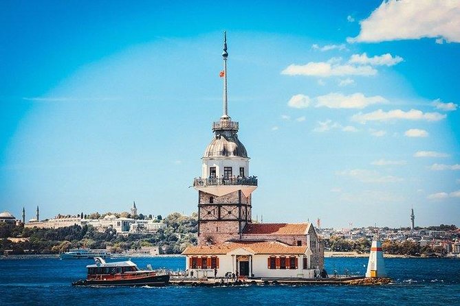 Guided Private Sightseeing Tour of Istanbul - The Blue Mosque and the rules of an active mosque
