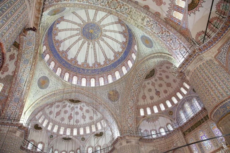 Hagia Sophia & Blue Mosque Half-day Guided, Small Group Tour - Why this compact Istanbul route works