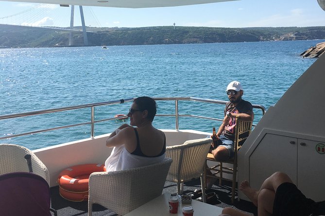 Half-Day Bosphorus Cruise to Black Sea from Istanbul with Lunch - What the boat day feels like