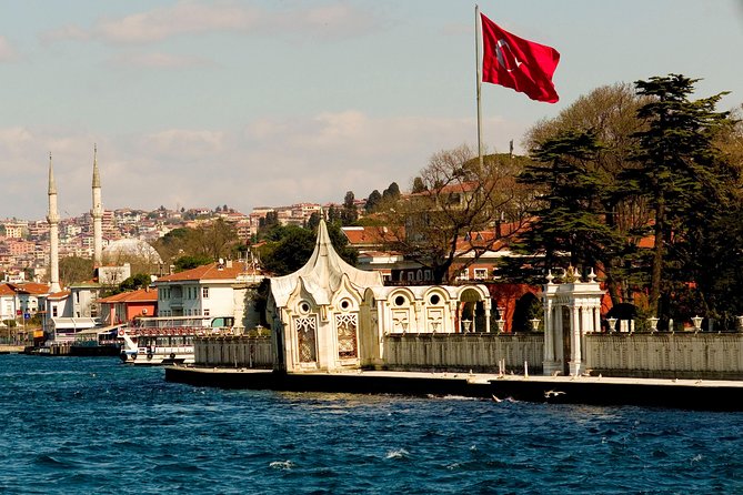 Half-Day Bosphorus Cruise to Black Sea from Istanbul with Lunch - Is $120.14 good value?