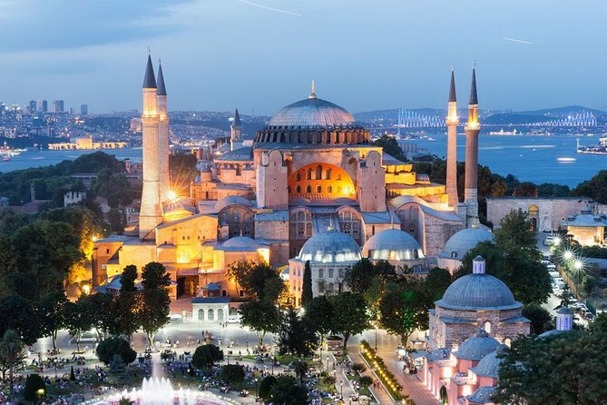 Half Day Old City - Sultan Ahmet Tour - Meeting your guide in Sultanahmet