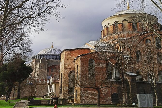 Highlights of İstanbul's Old Town with Private Guiding Service - The Blue Mosque and its tile story
