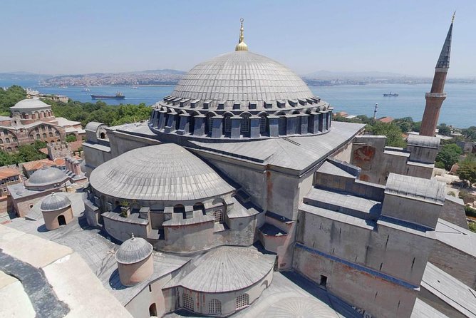 Istanbul 1 Day Tour | Best of Istanbul | Blue Mosque, Hagia Sophia and Topkapi - Hagia Irene adds an older, quieter note