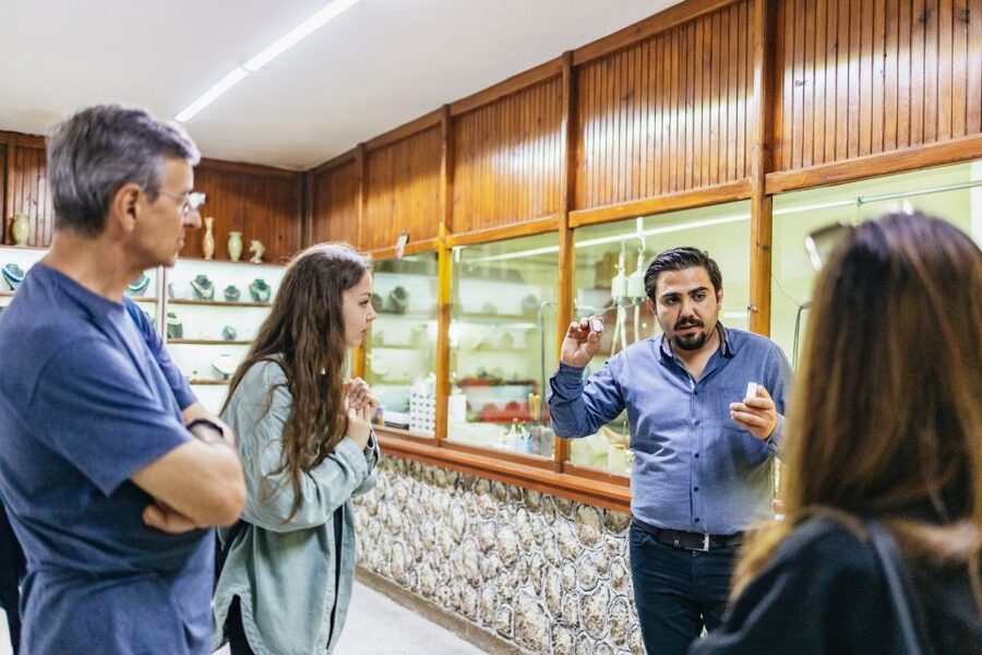 Istanbul: 2-Day Cappadocia Trip with Flights and Cave Hotel - Avanos pottery and the commercial-stop question