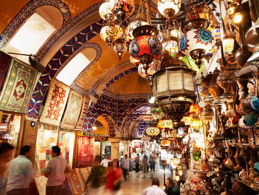Istanbul: 7-Day Cappadocia, Pamukkale, and Ephesus Tour - Guides, group size, and the way the tour runs