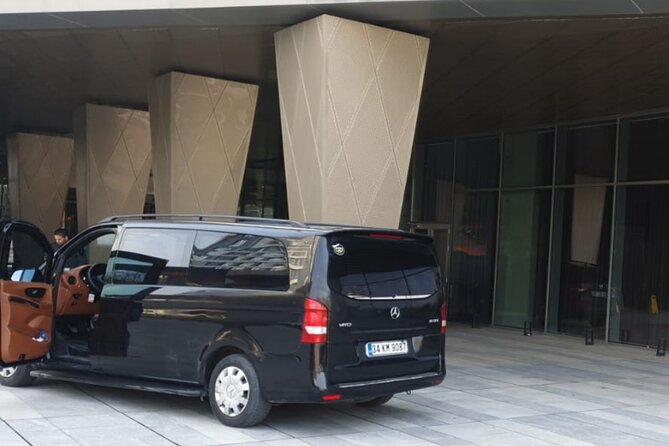 Istanbul Airport Private Transfer Services - Biivip Vip Transfer - Is $62.83 good value for six people?