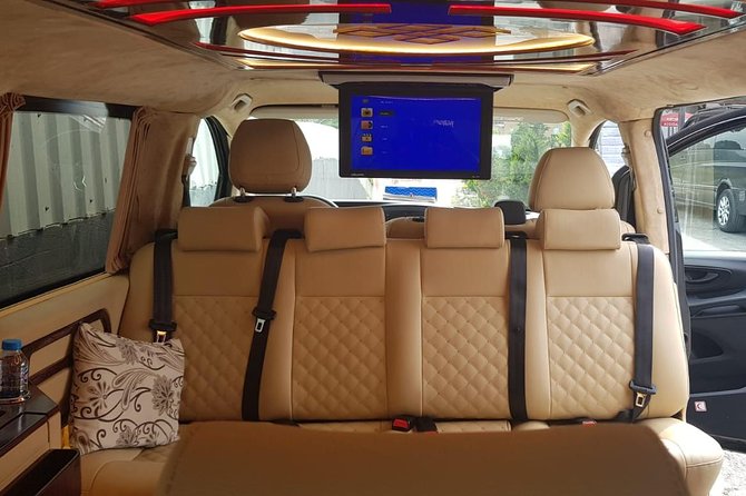 Istanbul Airport Transfer - Round Trip - Inside the vehicle: comfort, space, and standards