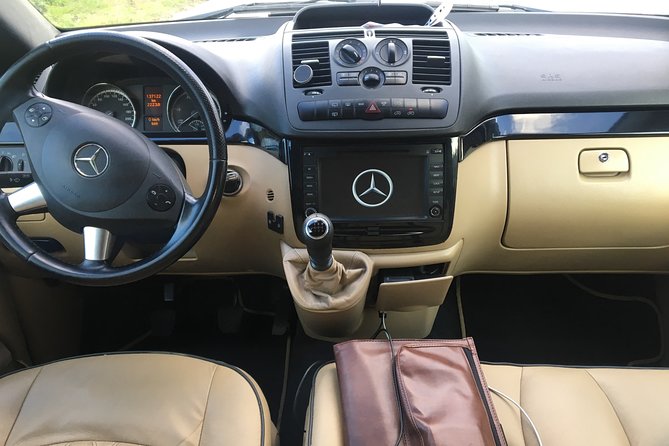 Istanbul Airport Transfer Service (IST) - What the strongest service points mean for you