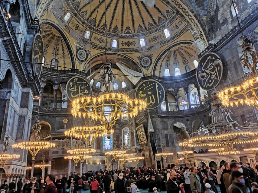Istanbul: Ancient Town of Constantinople Guided Tour - Starting at the Hippodrome and ancient Constantinople