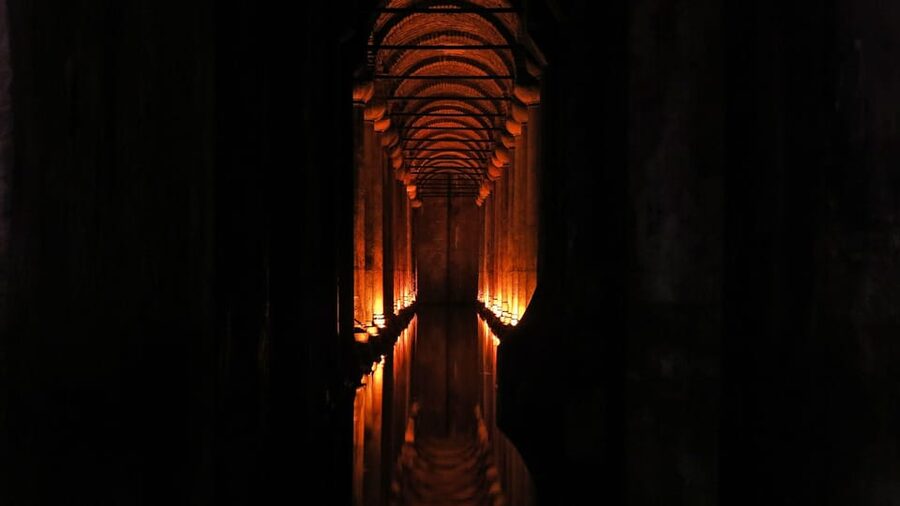 Istanbul: Basilica Cistern Skip-the-Ticket-Line Guided Tour - Meeting near the Blue Mosque