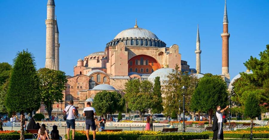 Istanbul: Best of Old City Full-Day Tour with Transfers - Seeing Topkapi Palace and the Ottoman court