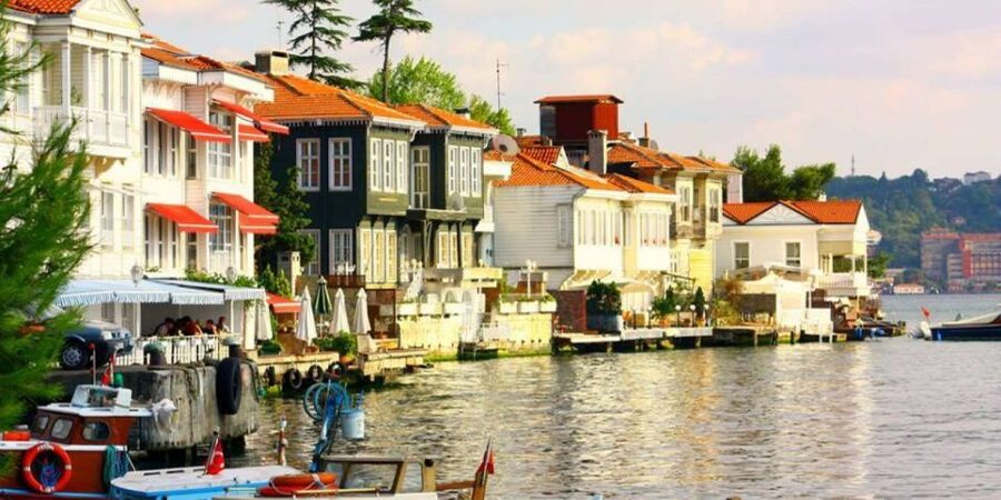 Istanbul: Best of One Day Two Continents Tour, Europe&Asia - Lunch and the tour’s weakest link