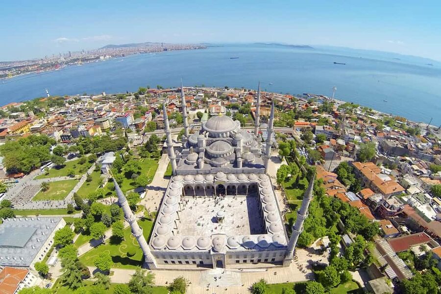 Istanbul: Blue Mosque and Hagia Sophia Tour w/Entry Tickets - Sultanahmet puts Istanbul’s story under one roof