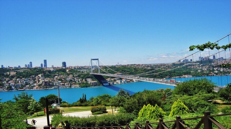 Istanbul: Bosphorus And Golden Horn Morning or Sunset Cruise - Who Will Get the Most From This Cruise