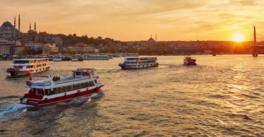 Istanbul: Bosphorus And Golden Horn Morning or Sunset Cruise - The Golden Horn and Galata Bridge