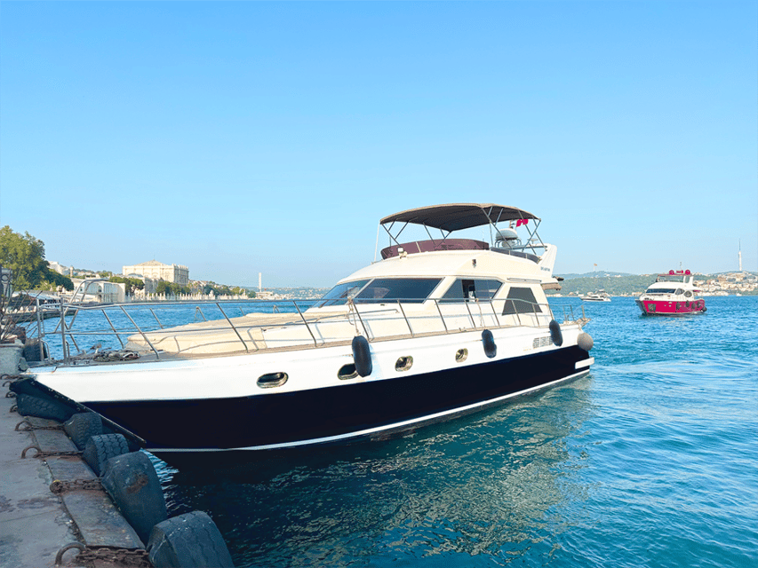 Istanbul: Bosphorus and Golden Horn Sunset Yacht Cruise - Asian-shore views: Beylerbeyi, Üsküdar, and Maiden’s Tower