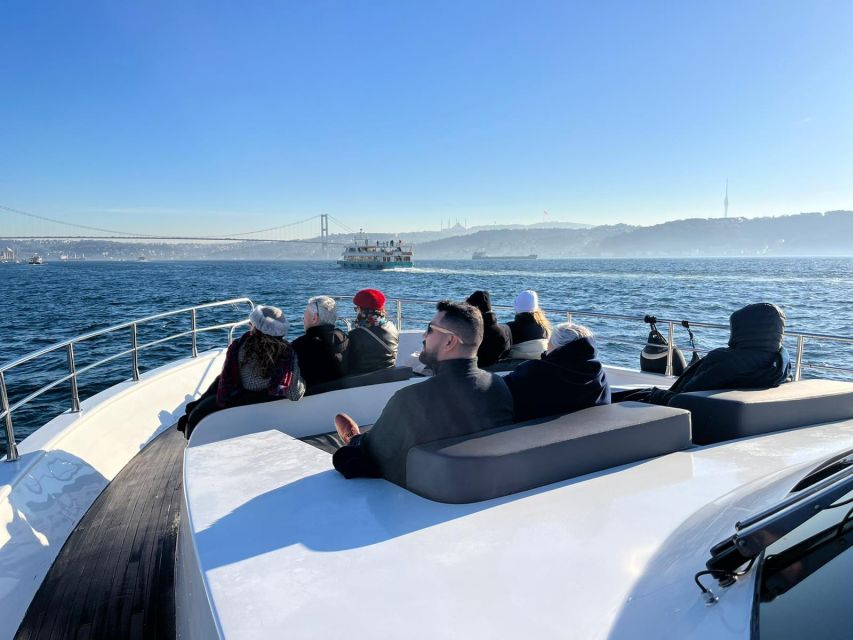 Istanbul: Bosphorus Cruise with Stopover on the Asian Side - Why the Bosphorus is the right place to see Istanbul