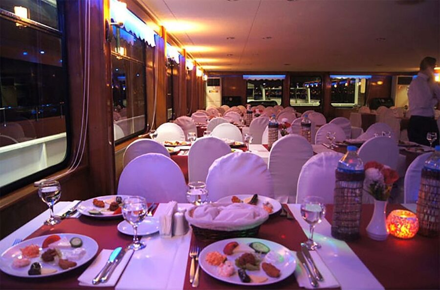 Istanbul Bosphorus Dinner Cruise &Entertainment hotel pickup - Weather, Changes, and Booking Terms
