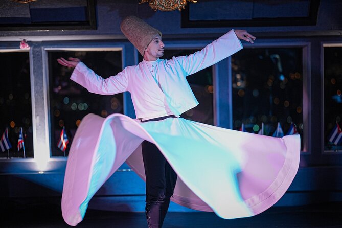 Istanbul Bosphorus Dinner Cruise: Live Folk Dance & DJ Experience - What dinner is really like
