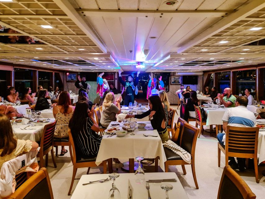 Istanbul: Bosphorus Dinner Cruise w/ Drinks & Entertainment - The best time to enjoy the views