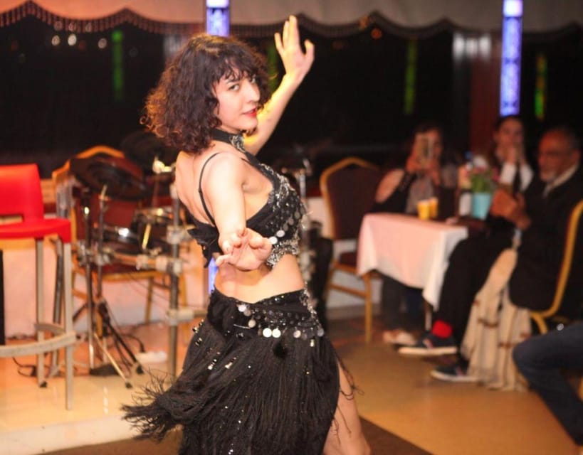 Istanbul: Bosphorus Dinner Cruise with Entertainment - What you actually eat and drink