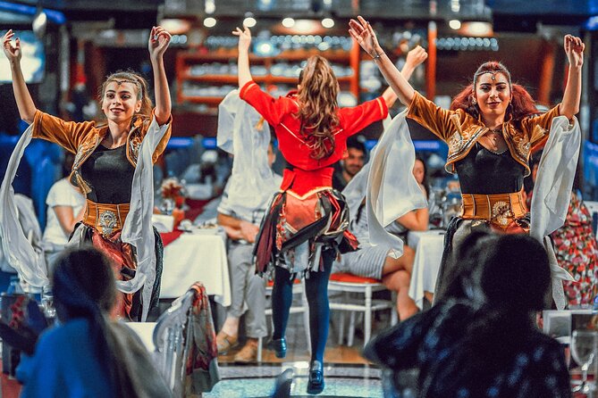Istanbul: Bosphorus Dinner Cruise with Turkish Night Show - Pickup, meeting points, and timing