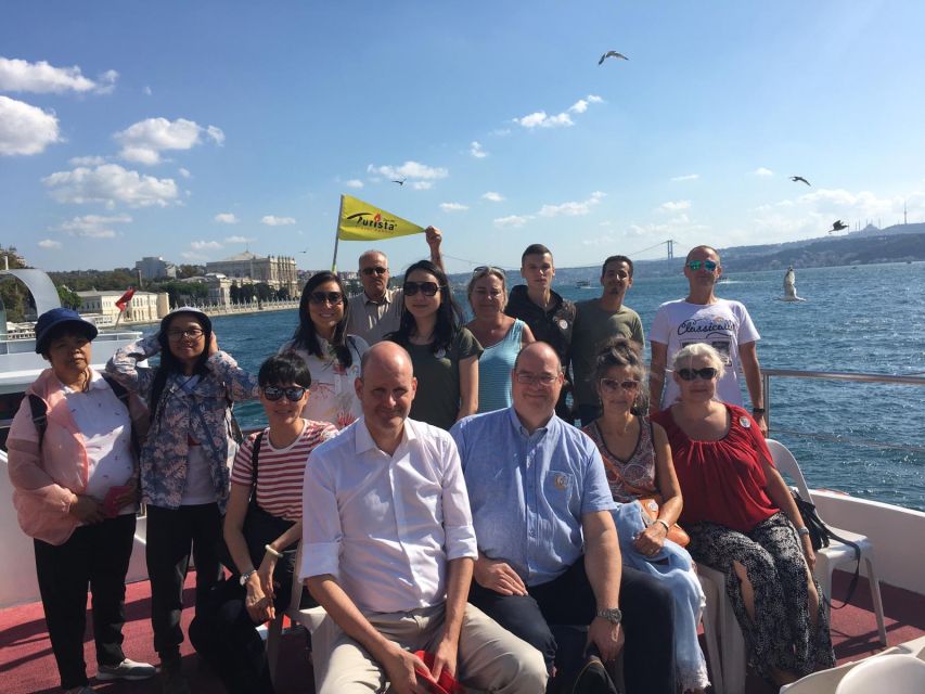 Istanbul: Bosphorus Sightseeing Boat Tour with Guide - How much time the cruise really takes