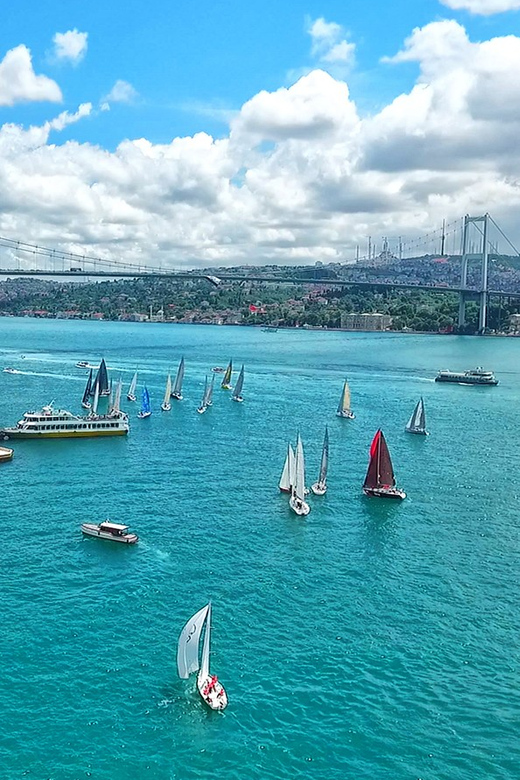 Istanbul: Bosphorus Sightseeing Cruise with Sunset Option - What the 90-minute cruise actually gives you