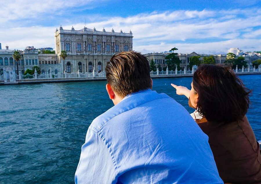 Istanbul: Bosphorus Sightseeing Cruise with Sunset Option - Who will enjoy this cruise most