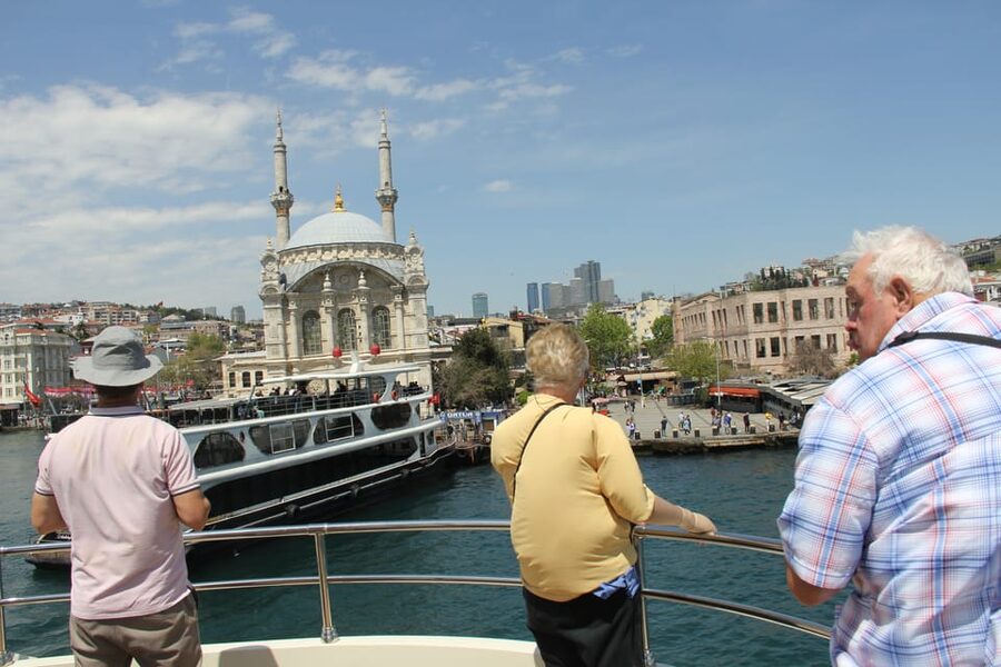 Istanbul: Bosphorus Strait and Black Sea Lunch Cruise - Reaching the Black Sea at Anadolu Kavagi